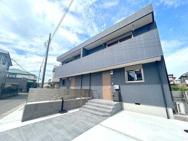 建物外観　省エネZEH対応★ペット飼育可★敷地内駐車場付き物件
