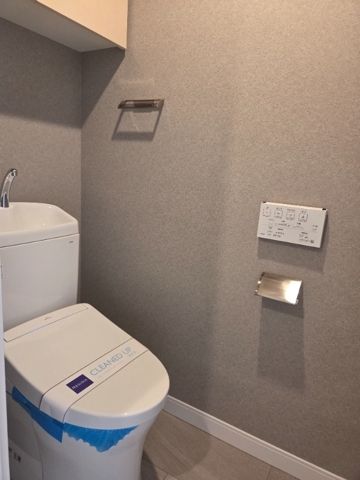 ＪＲ山手線 大塚駅 徒歩9分 22階建 築18年のトイレ写真