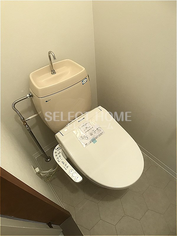 トイレ　コンパクトで使いやすいトイレです