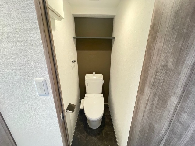 トイレ　別号室のお写真の場合がございます。