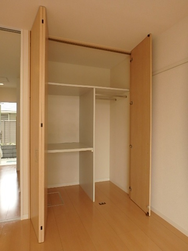 収納　図面と現状に相違がある場合には現状を優先