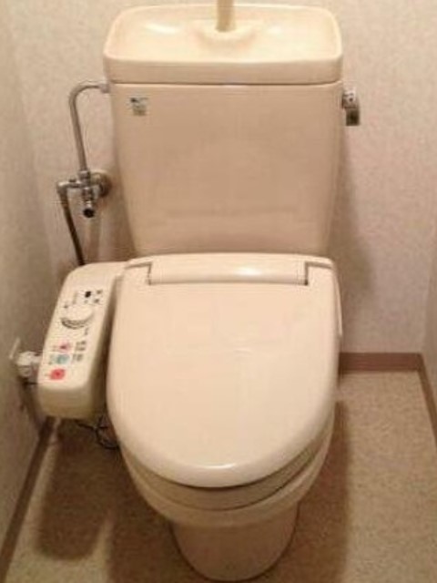 トイレ　シャワートイレ