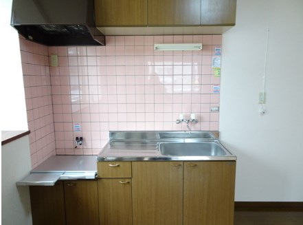 キッチン　※別部屋参考写真