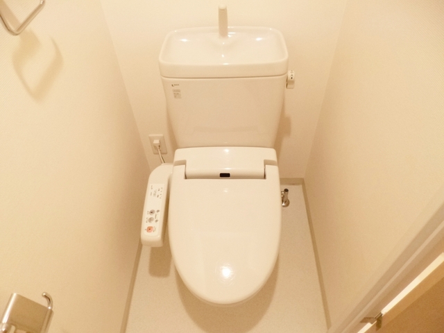 プリムヴェール西尾久のトイレ写真