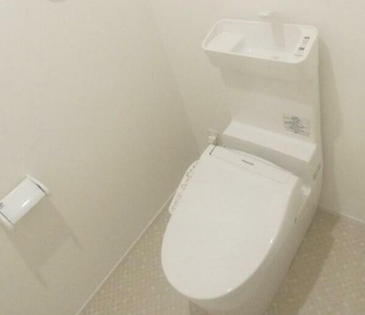 ＪＲ山手線 日暮里駅 徒歩5分 5階建 築6年のトイレ写真