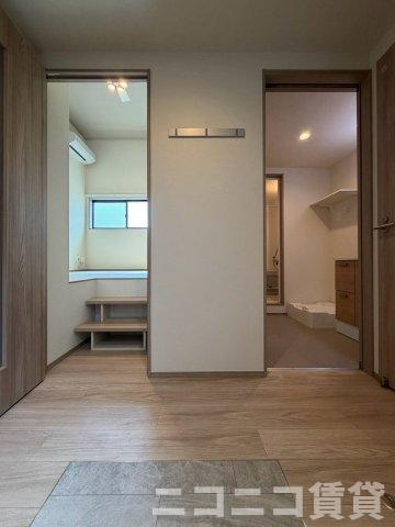 西亀有四丁目の玄関写真