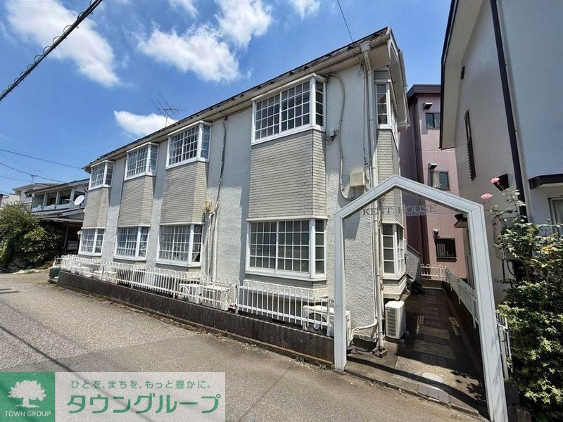 西武池袋線 狭山ケ丘駅 徒歩6分 2階建 築39年の外観写真