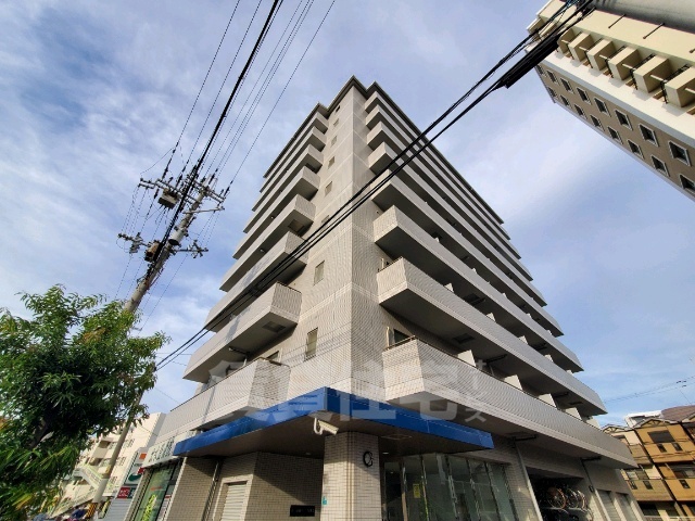 十三本町ユニハウスの外観写真
