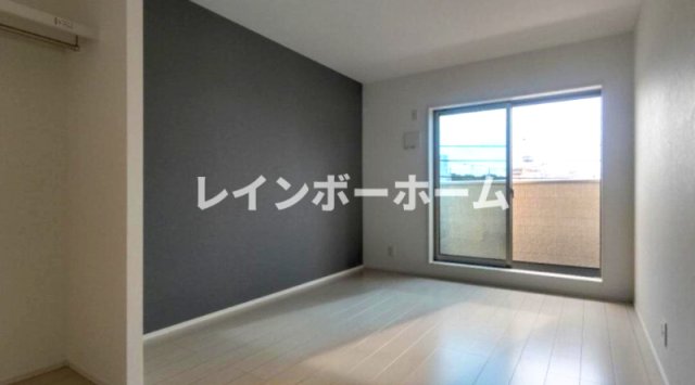 居室・リビング　ゆったり過ごせる居間です