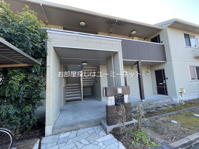 薩摩川内市 2階建 築17年の外観写真