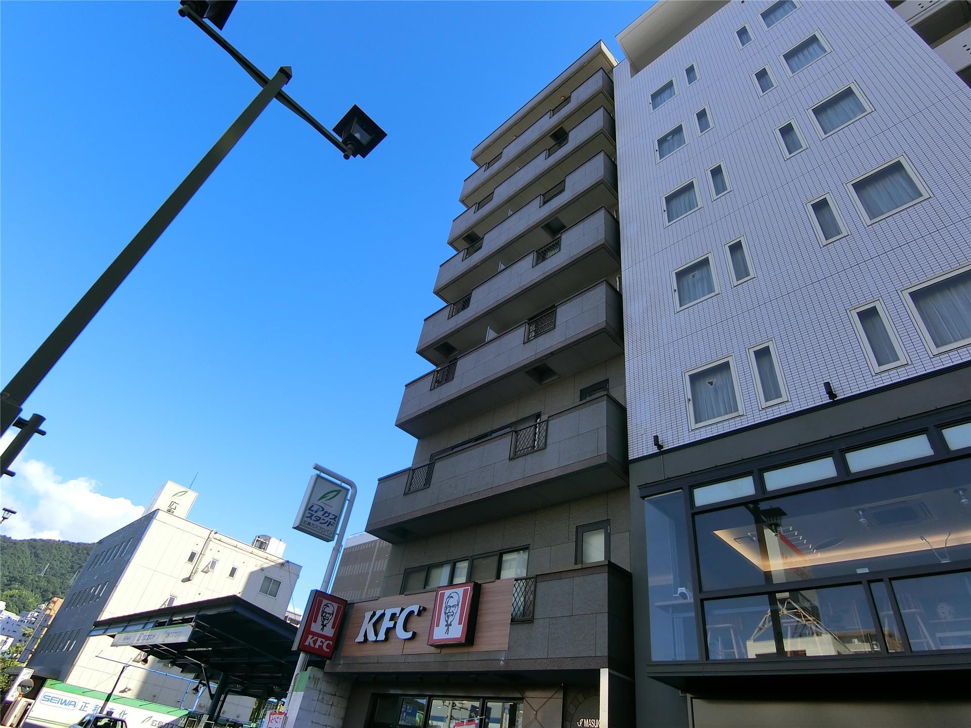 建物外観　1996年築　マスカワビル