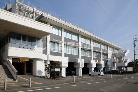 役所　焼津市役所（役所）まで2702m