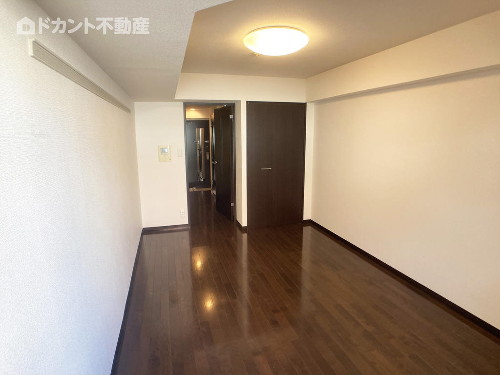 Verona池袋本町Lussoの居間写真