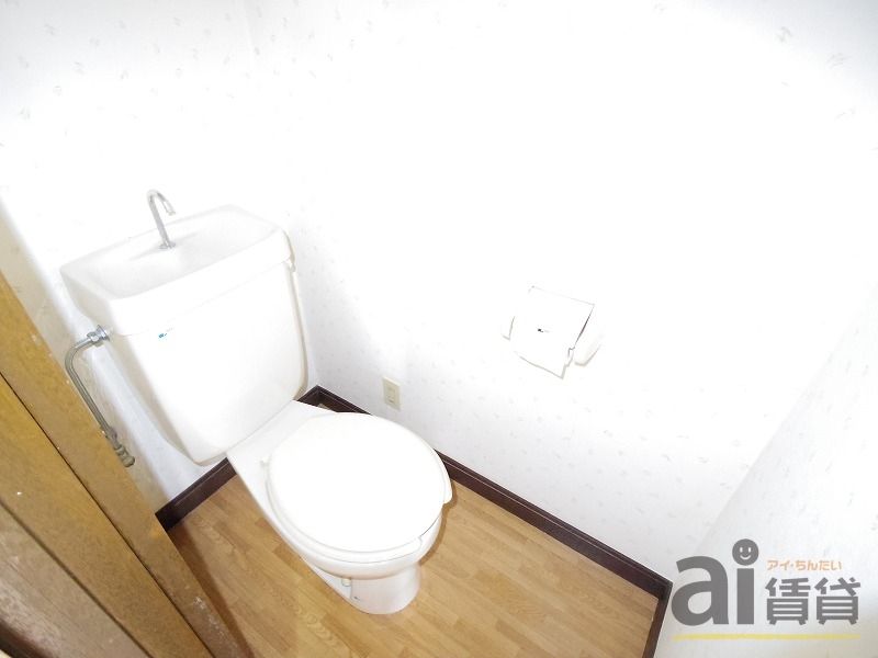 トイレ　※クリーニング前