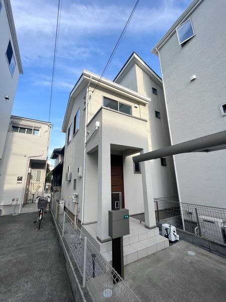 常盤６丁目戸建の建物外観