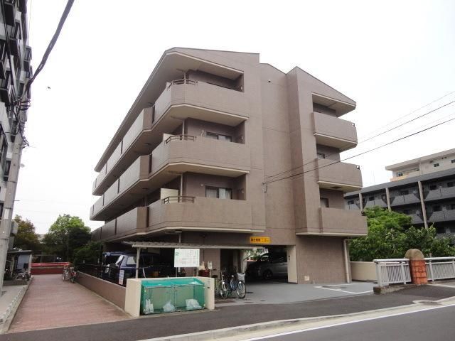 横浜市都筑区大丸のマンションの建物外観