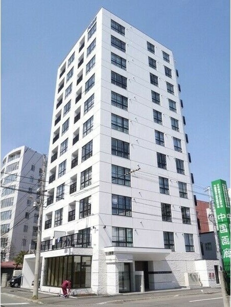北海道札幌市中央区大通西２２（マンション）の賃貸物件の外観