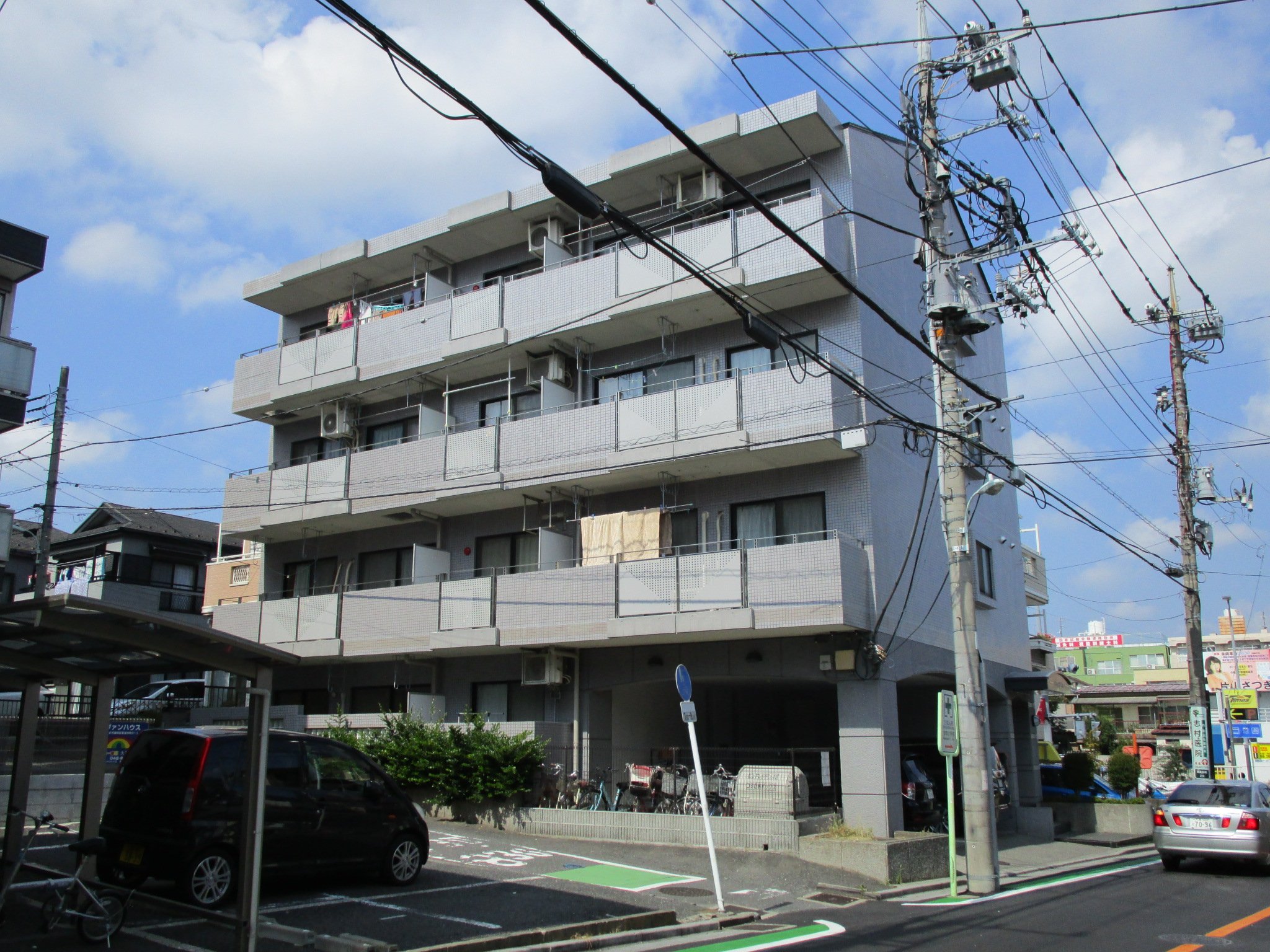 さいたま市浦和区東高砂町のマンションの建物外観