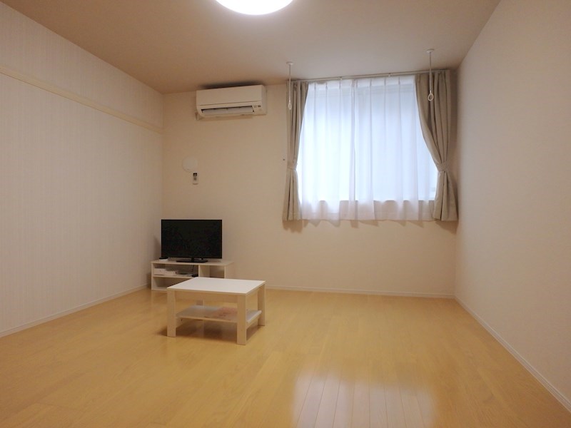 居室・リビング　8.8畳のリビングです！