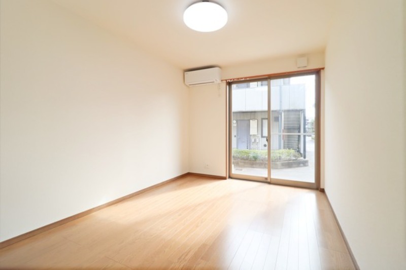 居室・リビング　図面と現状に相違がある場合には現状を優先