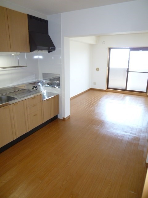 居室・リビング　※他部屋参照・現況優先