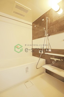 バス・シャワールーム　ゆったり過ごせるお風呂です