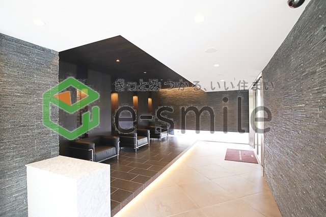 ロビー　清潔なロビーです