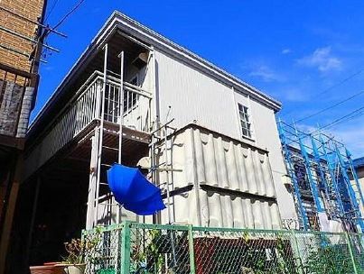 江戸川区二之江町のアパートの建物外観