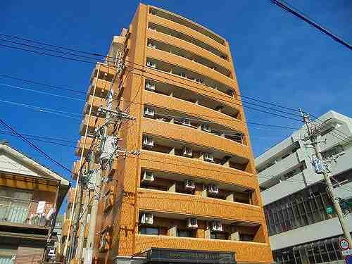 鹿児島市西千石町のマンションの建物外観