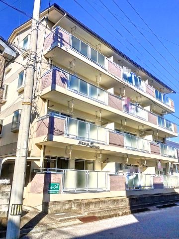 建物外観　2025年2月撮影