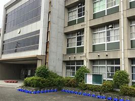 小学校　加古川市立東神吉小学校（小学校）まで451m