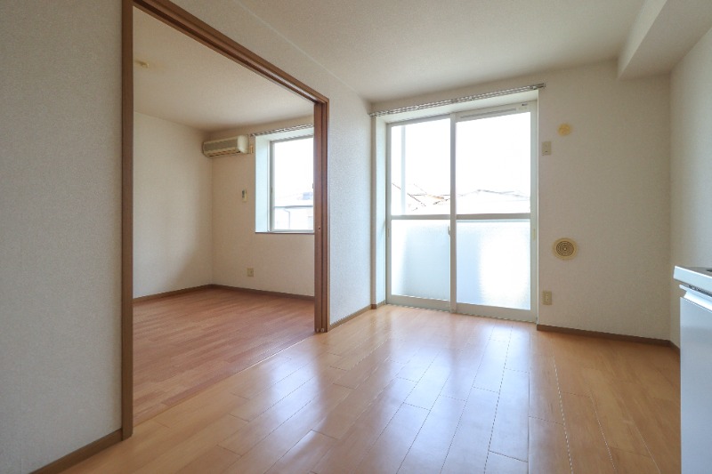 居室・リビング　図面と現状に相違がある場合には現状を優先