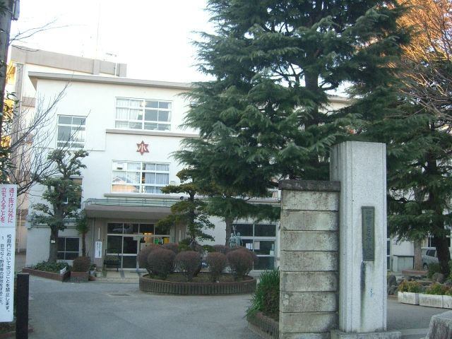 小学校　船橋市立葛飾小学校（小学校）まで829m
