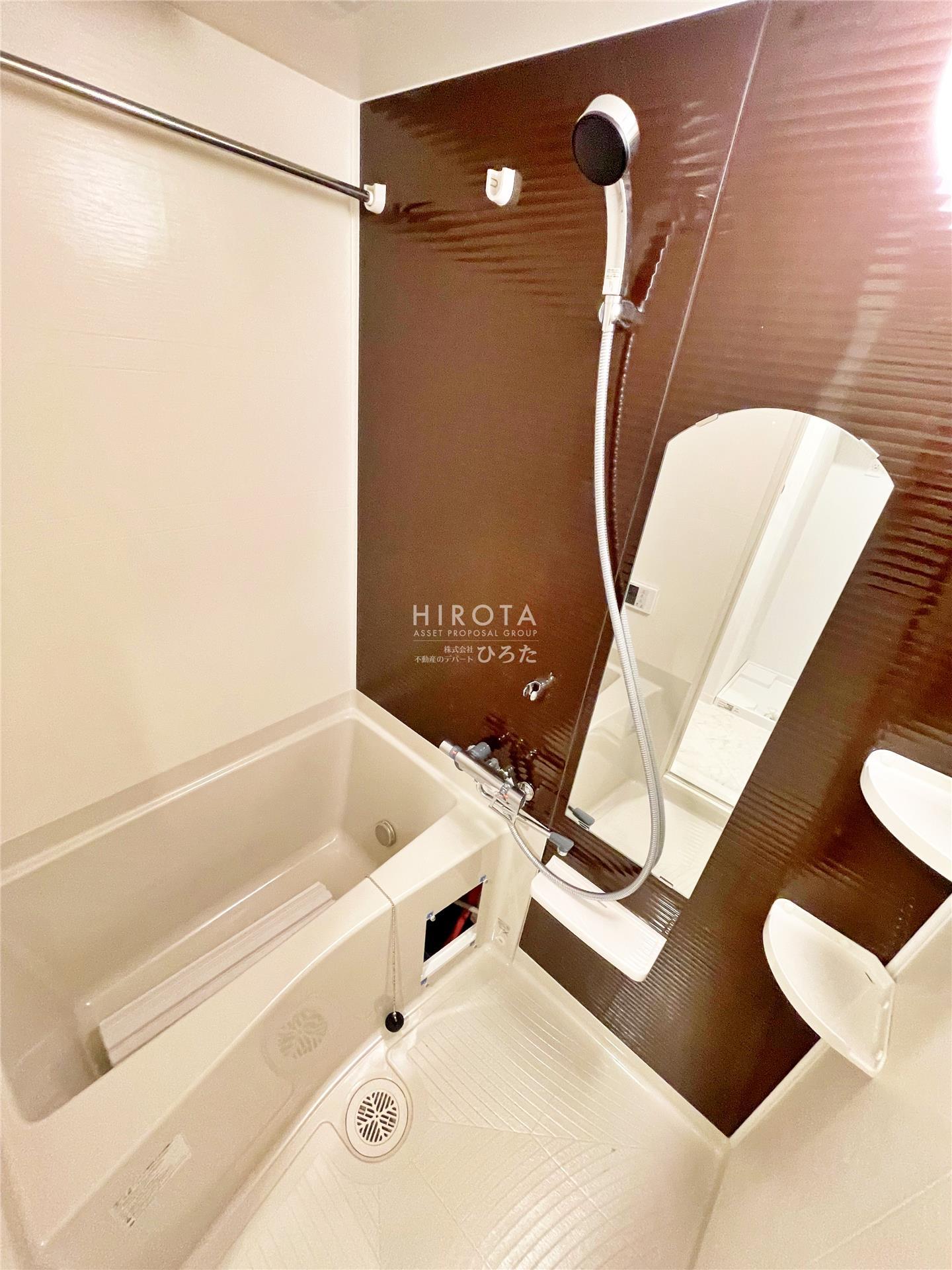 バス・シャワールーム