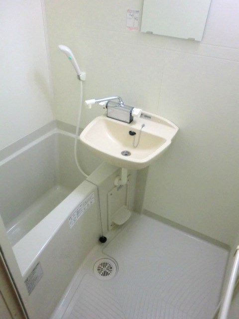 バス・シャワールーム　バスルーム