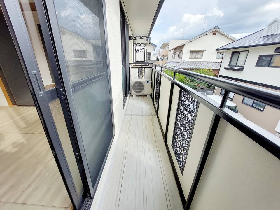 バルコニー　バルコニー