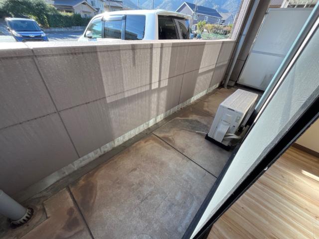 バルコニー　ベランダ