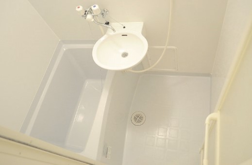 バス・シャワールーム　備品や設備仕様は号室等により異なります現地をご確認下さい。