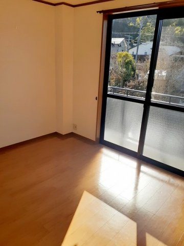 居室・リビング　使いやすい居間です