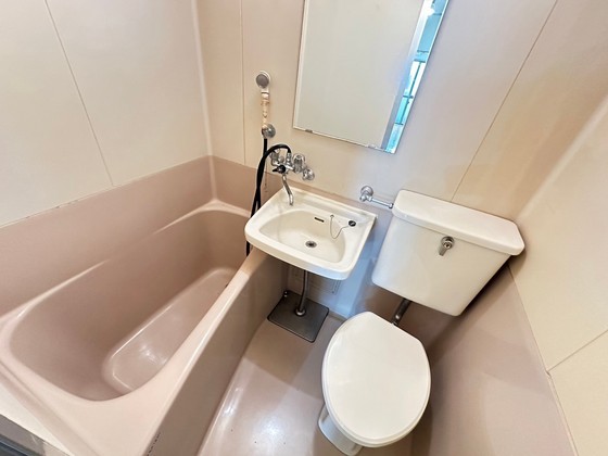 トイレ　※別部屋の写真です