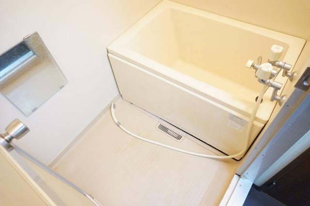 バス・シャワールーム　浴室
