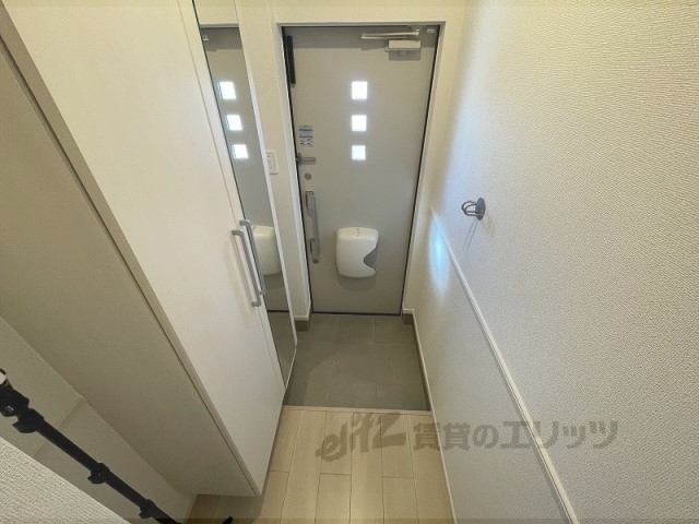 玄関　同タイプのお部屋の写真です