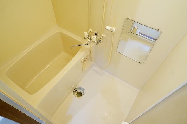 バス・シャワールーム　浴室