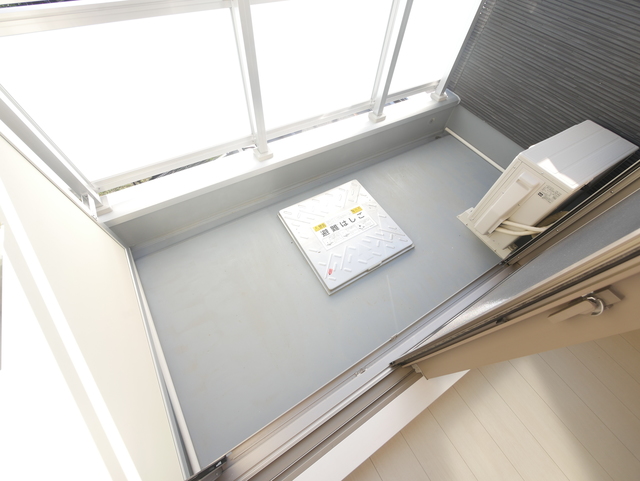 バルコニー　※建設中のため同シリーズの参考写真です。