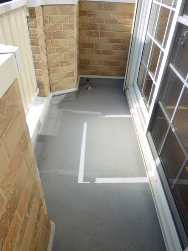 バルコニー　図面と現状に相違がある場合には現状を優先