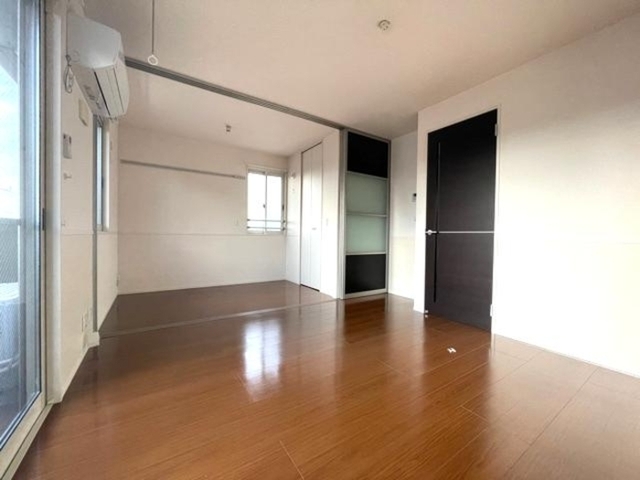 居室・リビング　居室