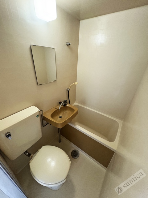 バス・シャワールーム　ゆったりお寛ぎください♪♪