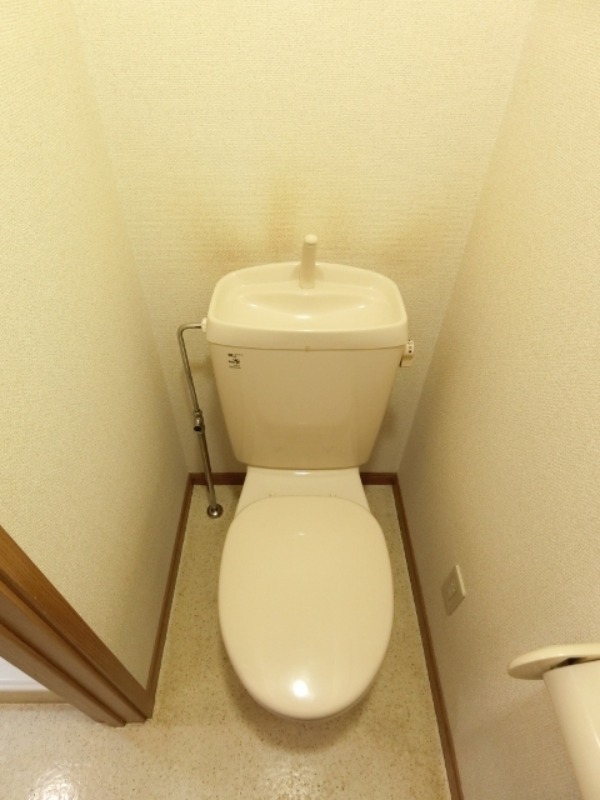 トイレ　図面と現状に相違がある場合には現状を優先