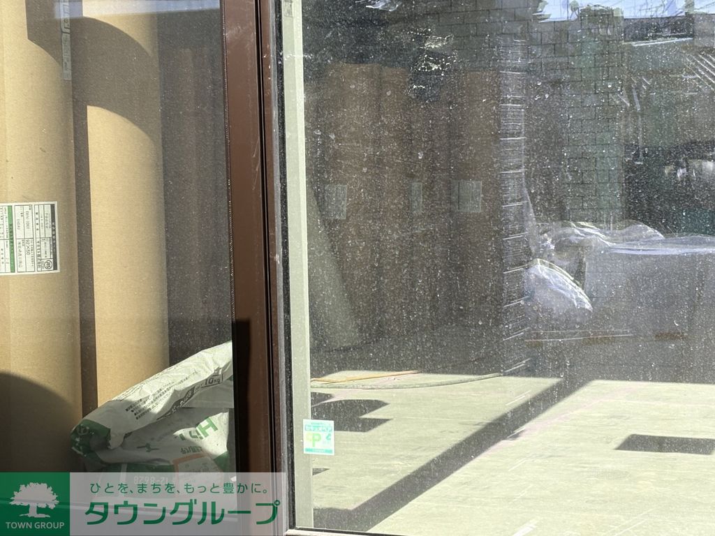 居室・リビング　建築中です