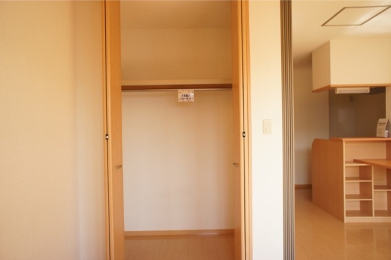 収納　図面と現状に相違がある場合には現状を優先